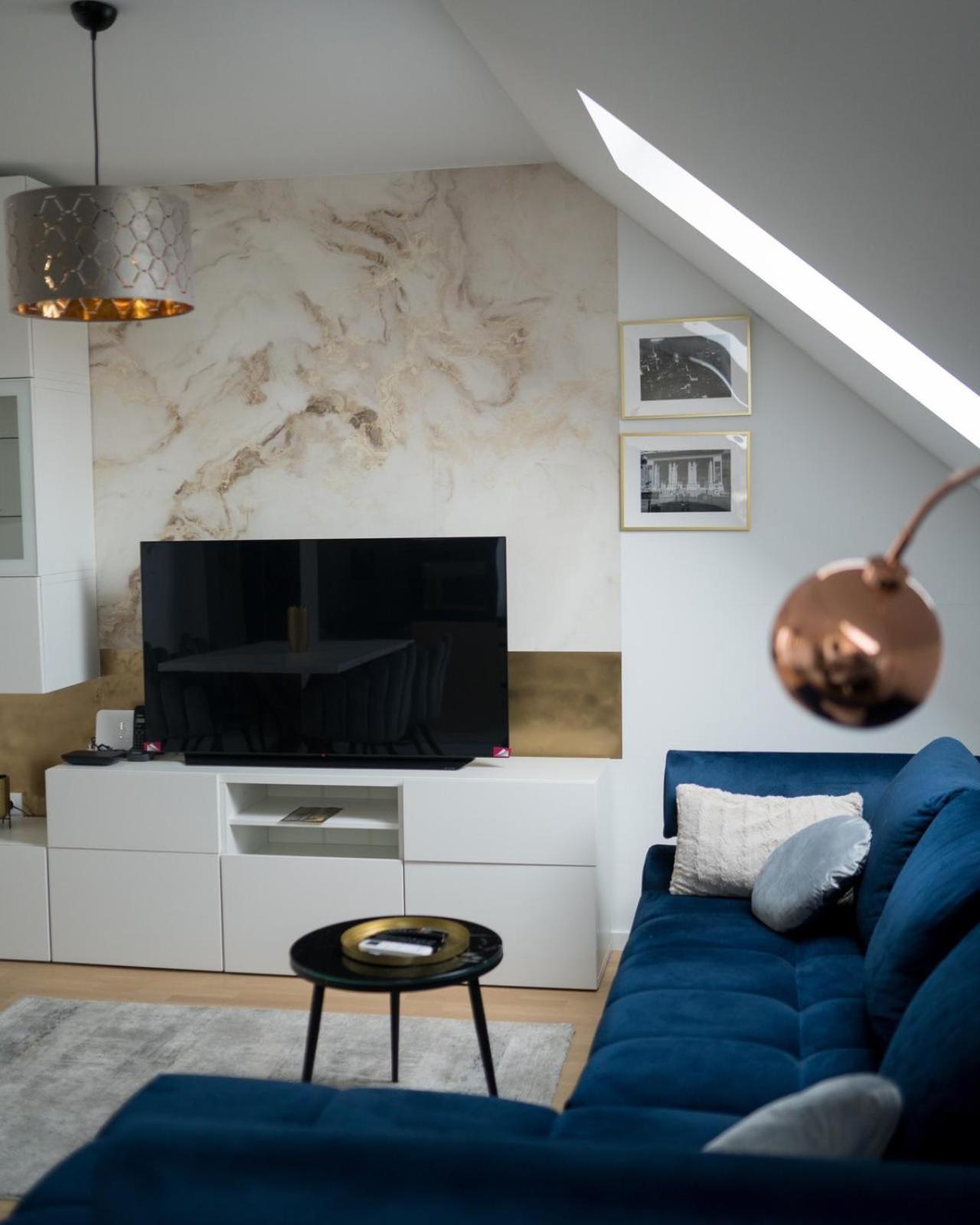 Apartman “Manhattan” Krizevci Luaran gambar