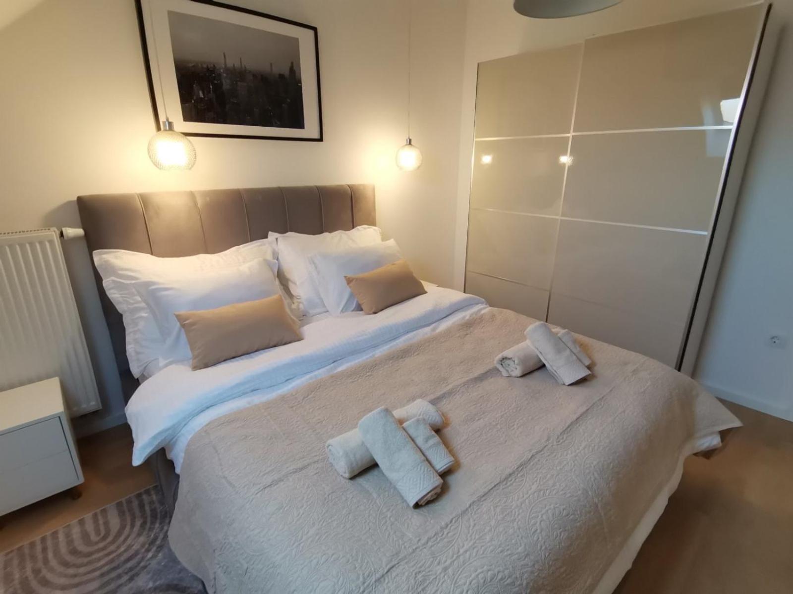 Apartman “Manhattan” Krizevci Luaran gambar