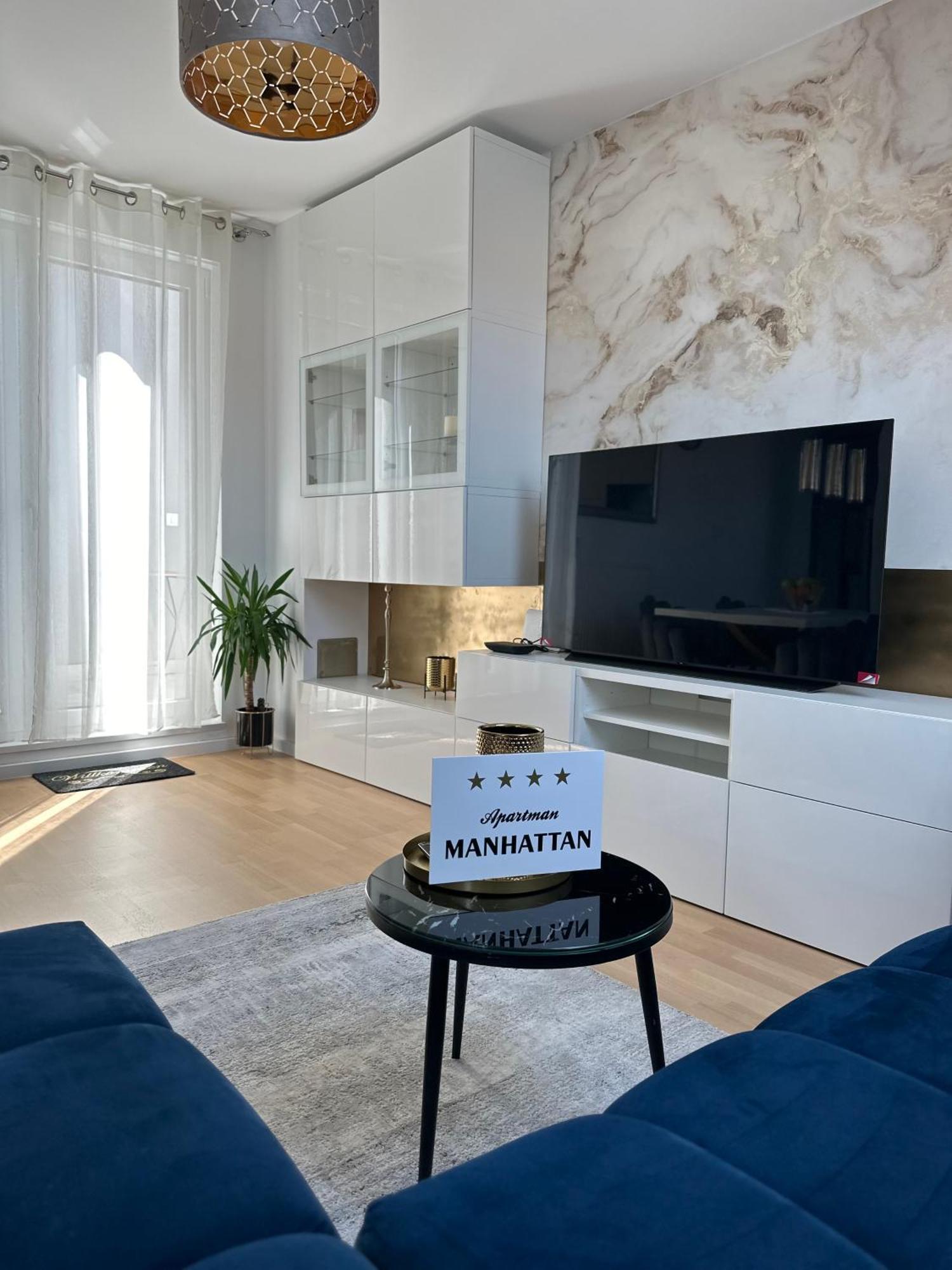 Apartman “Manhattan” Krizevci Luaran gambar