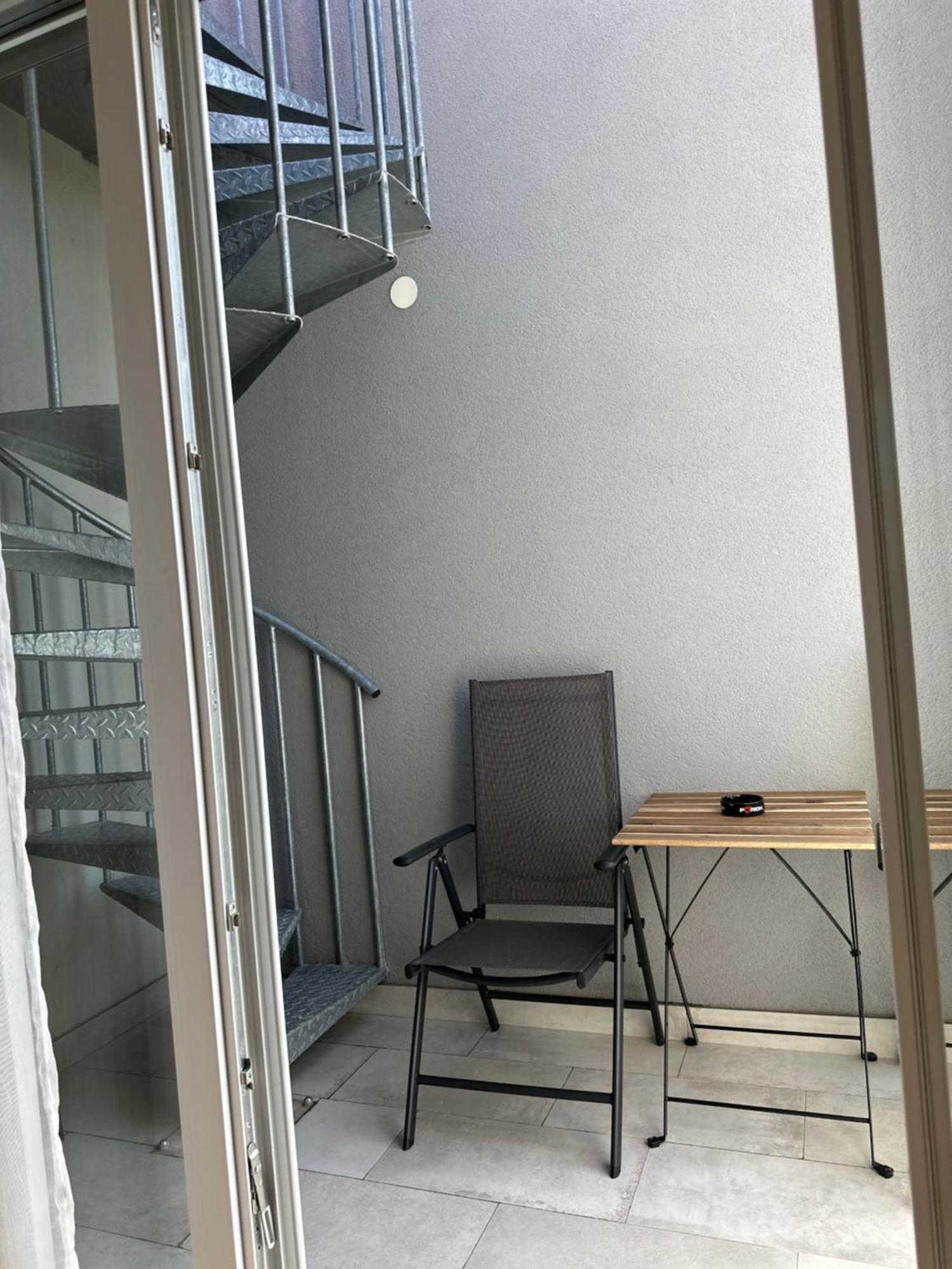 Apartman “Manhattan” Krizevci Luaran gambar